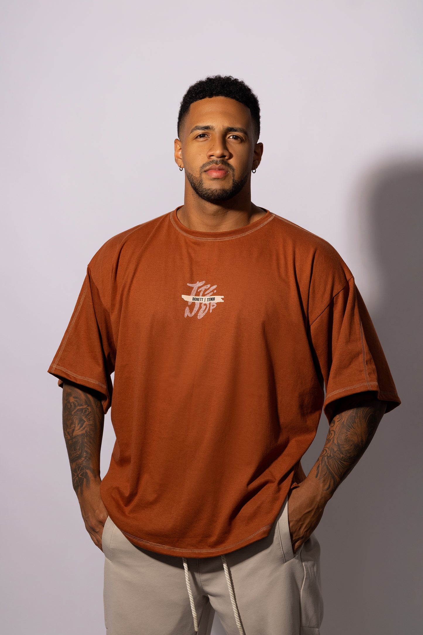 POLERA MARRON OVERSIZE