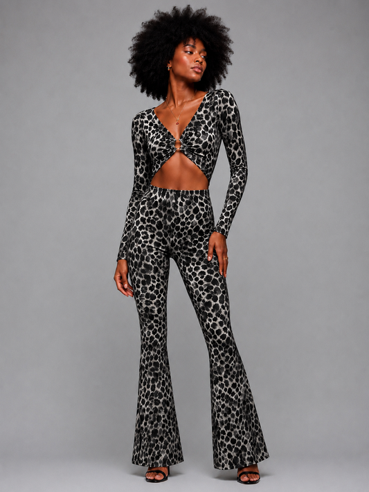 INTER. ANIMAL PRINT